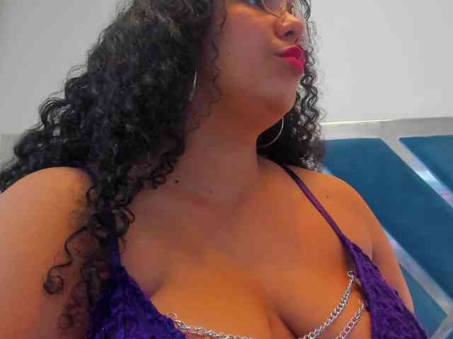 tiffanymiller1 webcam
