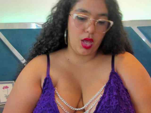 tiffanymiller1 webcam