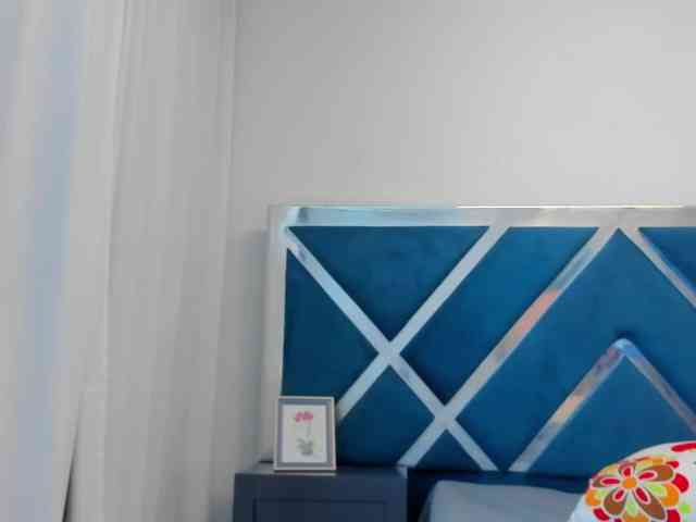 tiffanymiller1 webcam