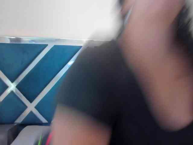 tiffanymiller1 webcam