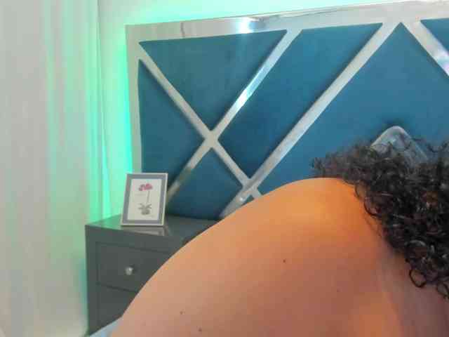 tiffanymiller1 webcam
