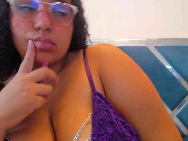 tiffanymiller1 webcam