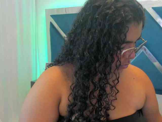 tiffanymiller1 Live Webcam on BongaCams