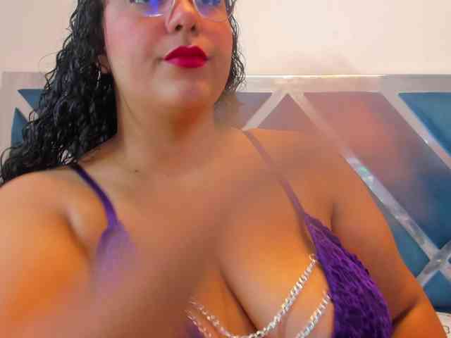 tiffanymiller1 webcam