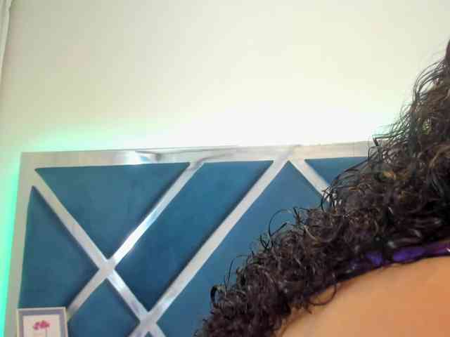 tiffanymiller1 webcam