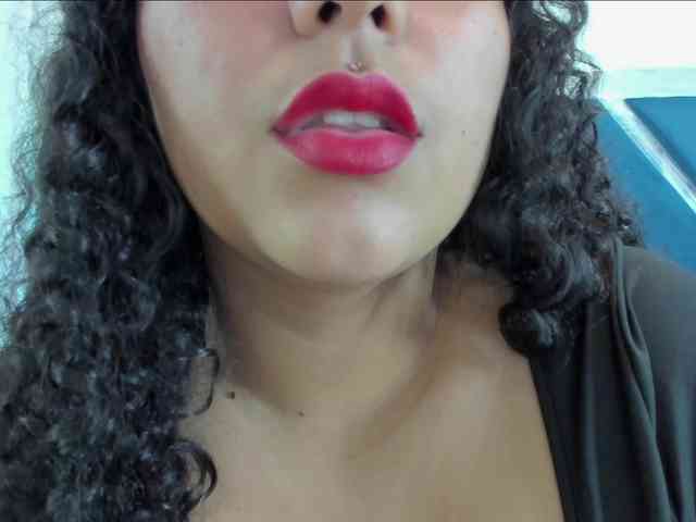 tiffanymiller1 webcam