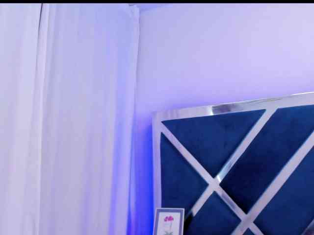 tiffanymiller1 webcam