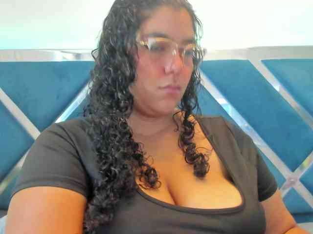 tiffanymiller1 webcam