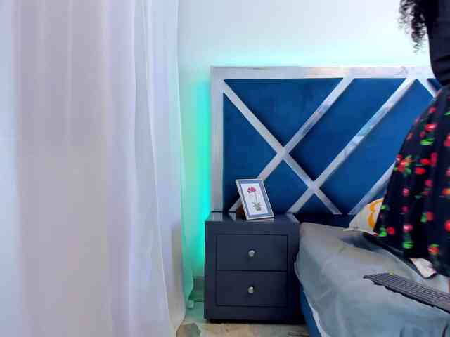 tiffanymiller1 webcam