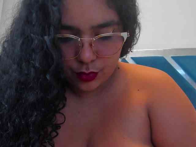 tiffanymiller1 webcam