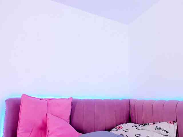 tiffanymiller1 webcam