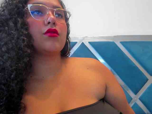 tiffanymiller1 webcam
