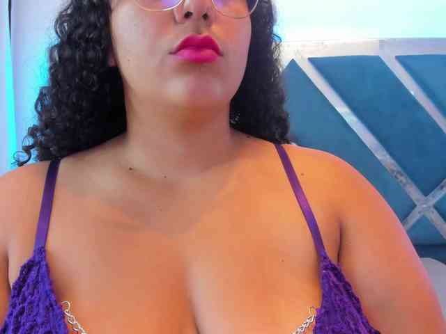 tiffanymiller1 webcam