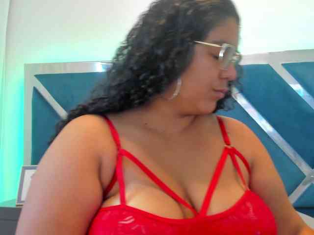 tiffanymiller1 webcam