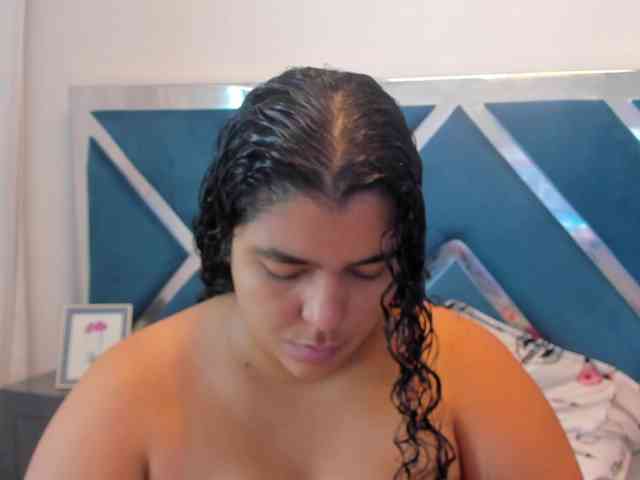 tiffanymiller1 webcam