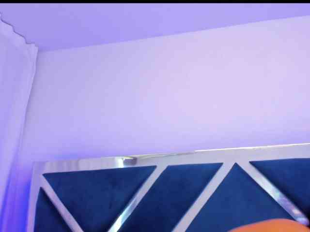 tiffanymiller1 webcam