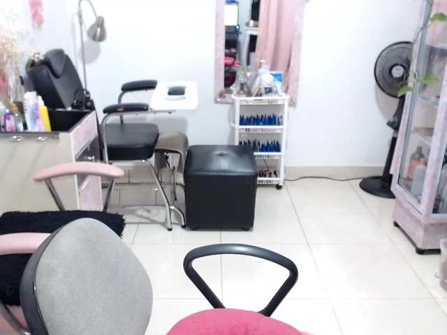 titsbiglovers live cam on BongaCams