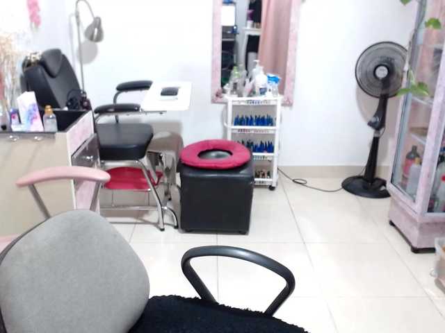 titsbiglovers live cam on BongaCams