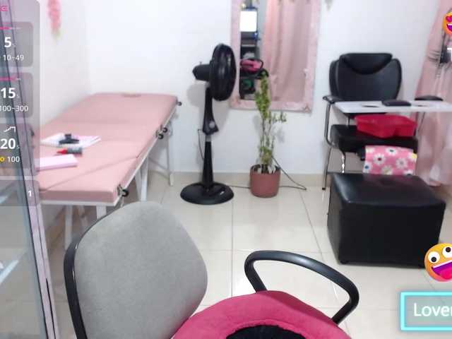 titsbiglovers live cam on BongaCams