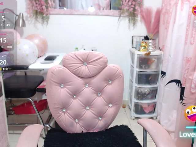titsbiglovers live cam on BongaCams