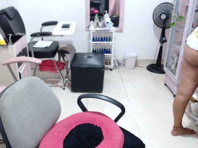 titsbiglovers's BongaCams show and profile