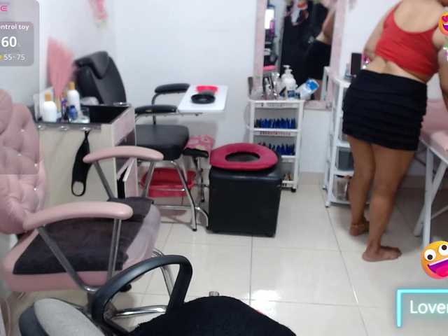 titsbiglovers live cam on BongaCams