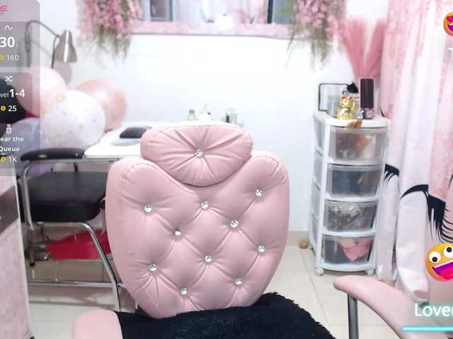 titsbiglovers live cam on BongaCams