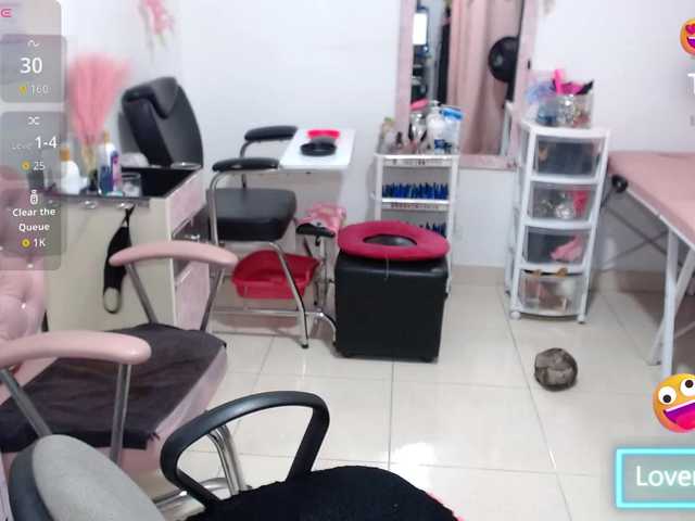 titsbiglovers live webcam show