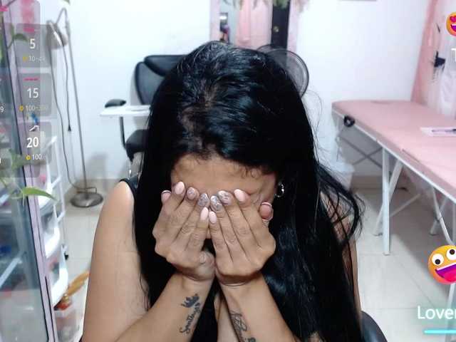 titsbiglovers live cam on BongaCams