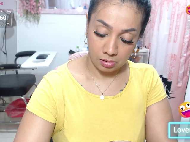 titsbiglovers live cam on BongaCams