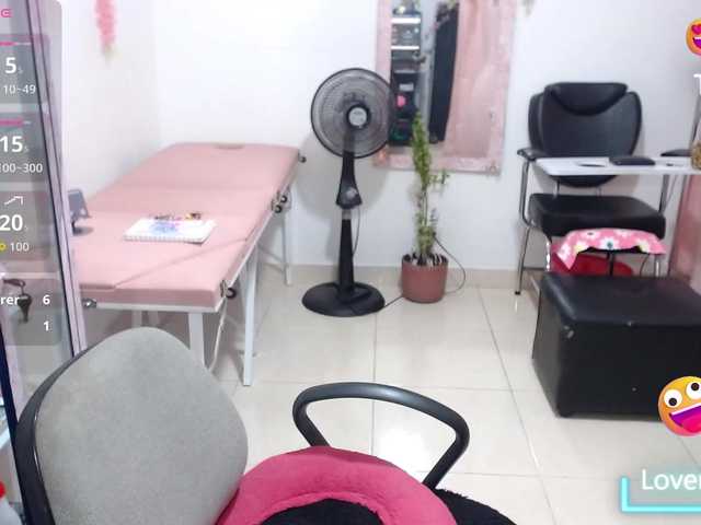 titsbiglovers live cam on BongaCams