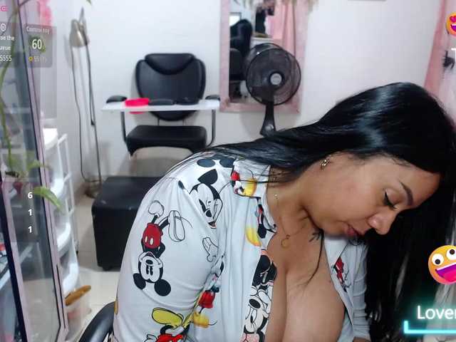 titsbiglovers