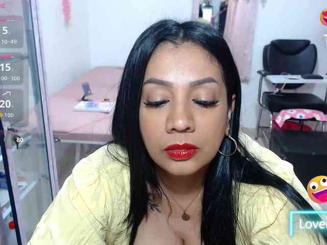 titsbiglovers webcam