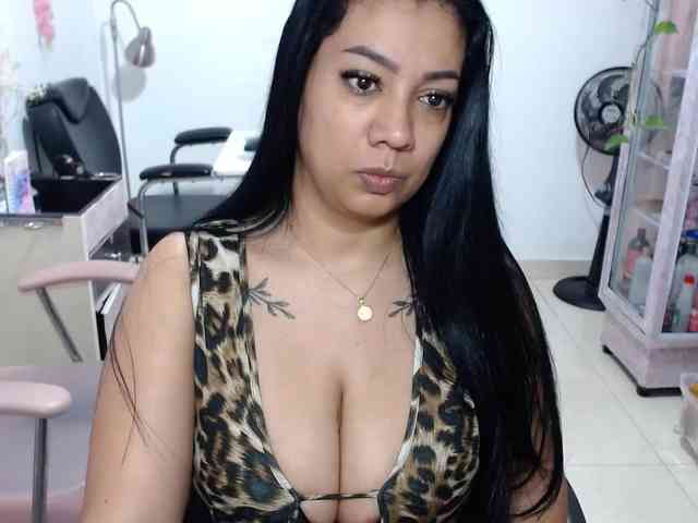 titsbiglovers