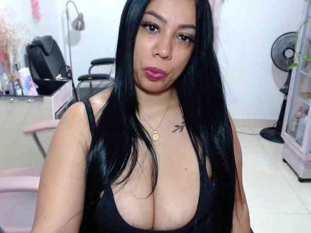 titsbiglovers