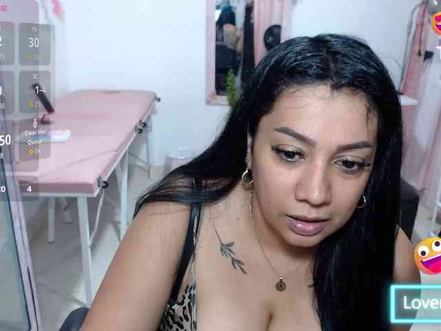 titsbiglovers webcam