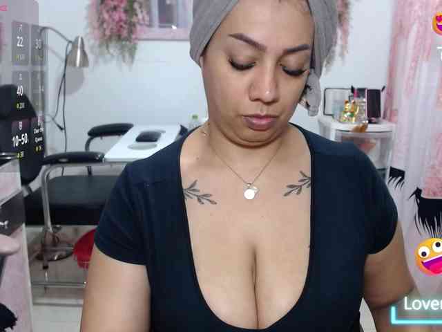 titsbiglovers