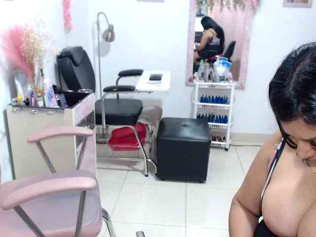 titsbiglovers titsbiglovers