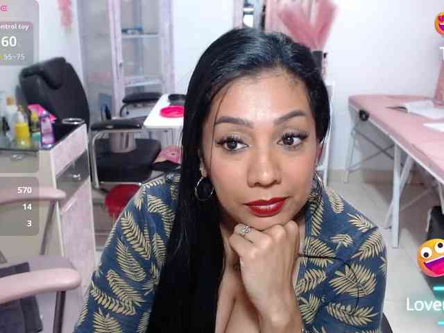 titsbiglovers webcam