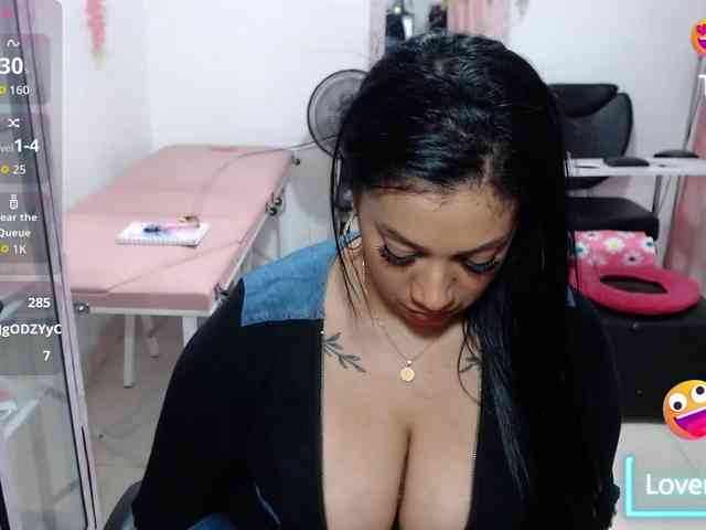 titsbiglovers