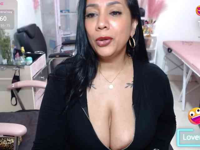titsbiglovers