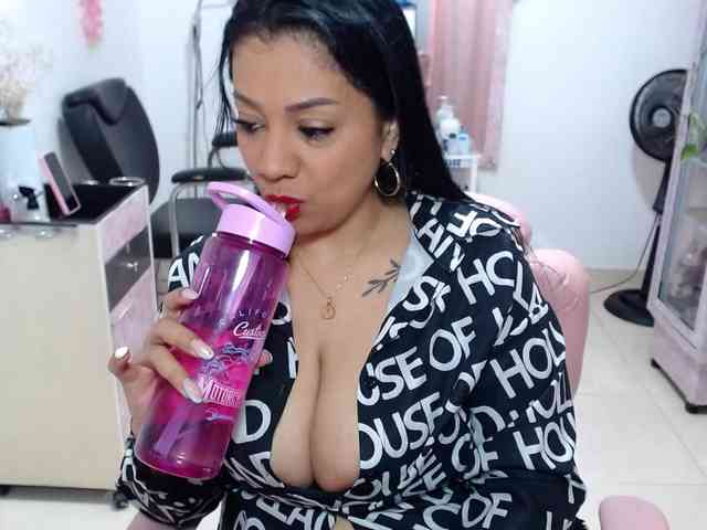 titsbiglovers