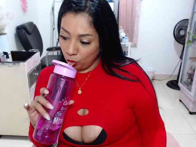 titsbiglovers