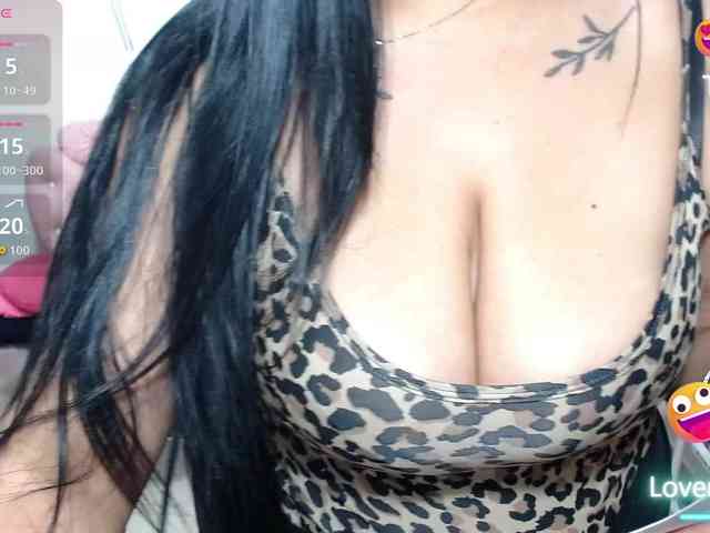 titsbiglovers webcam