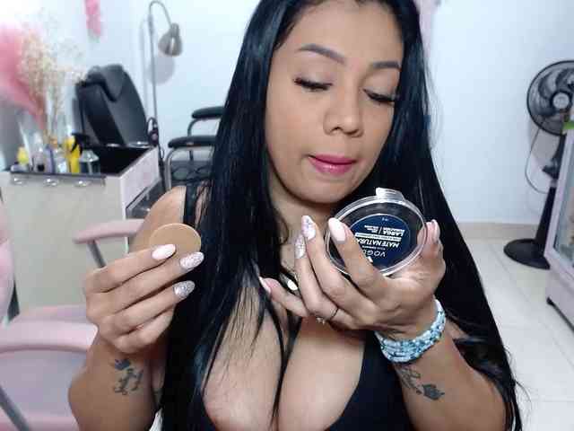 titsbiglovers