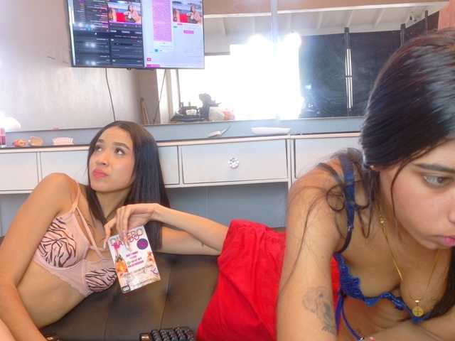 farianachocolatecrememia live cam on UnifiedCams