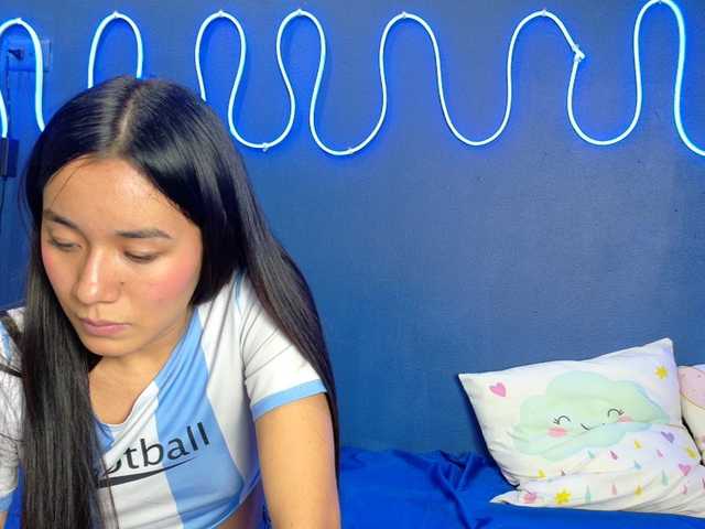farianachocolatecrememia live cam on BongaCams