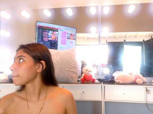 farianachocolatecrememia live webcam show
