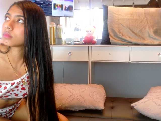 farianachocolatecrememia live cam on BongaCams