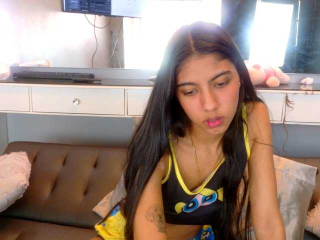 farianachocolatecrememia live webcam show